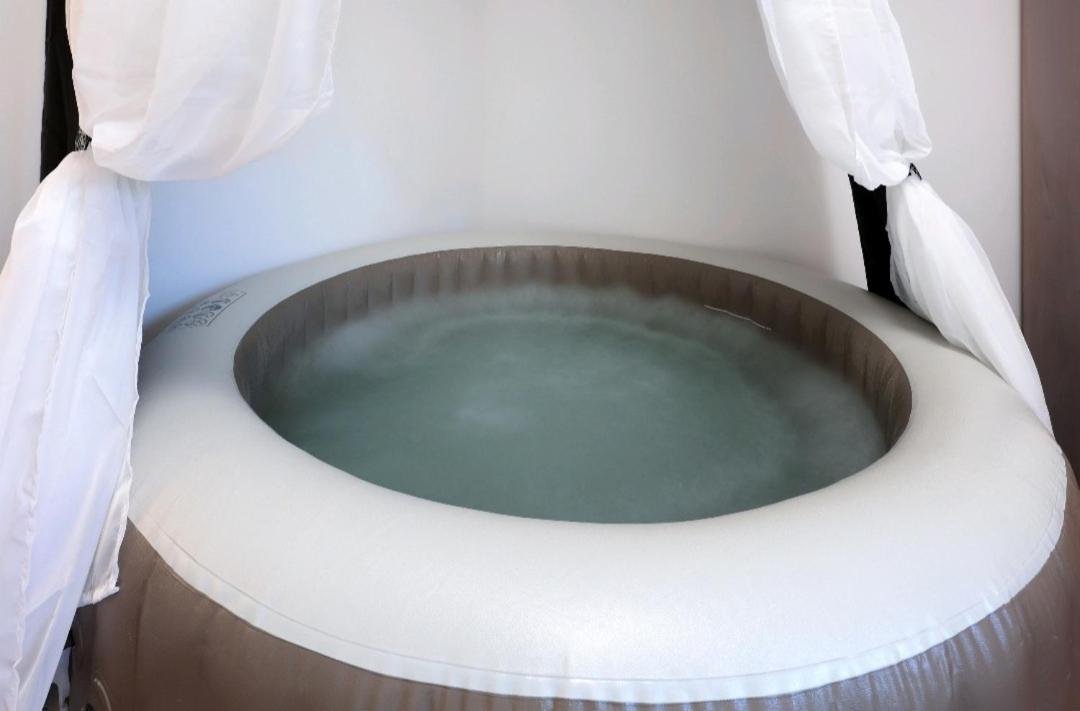 Spa Apartment Belvedere Rijeka Eksteriør billede